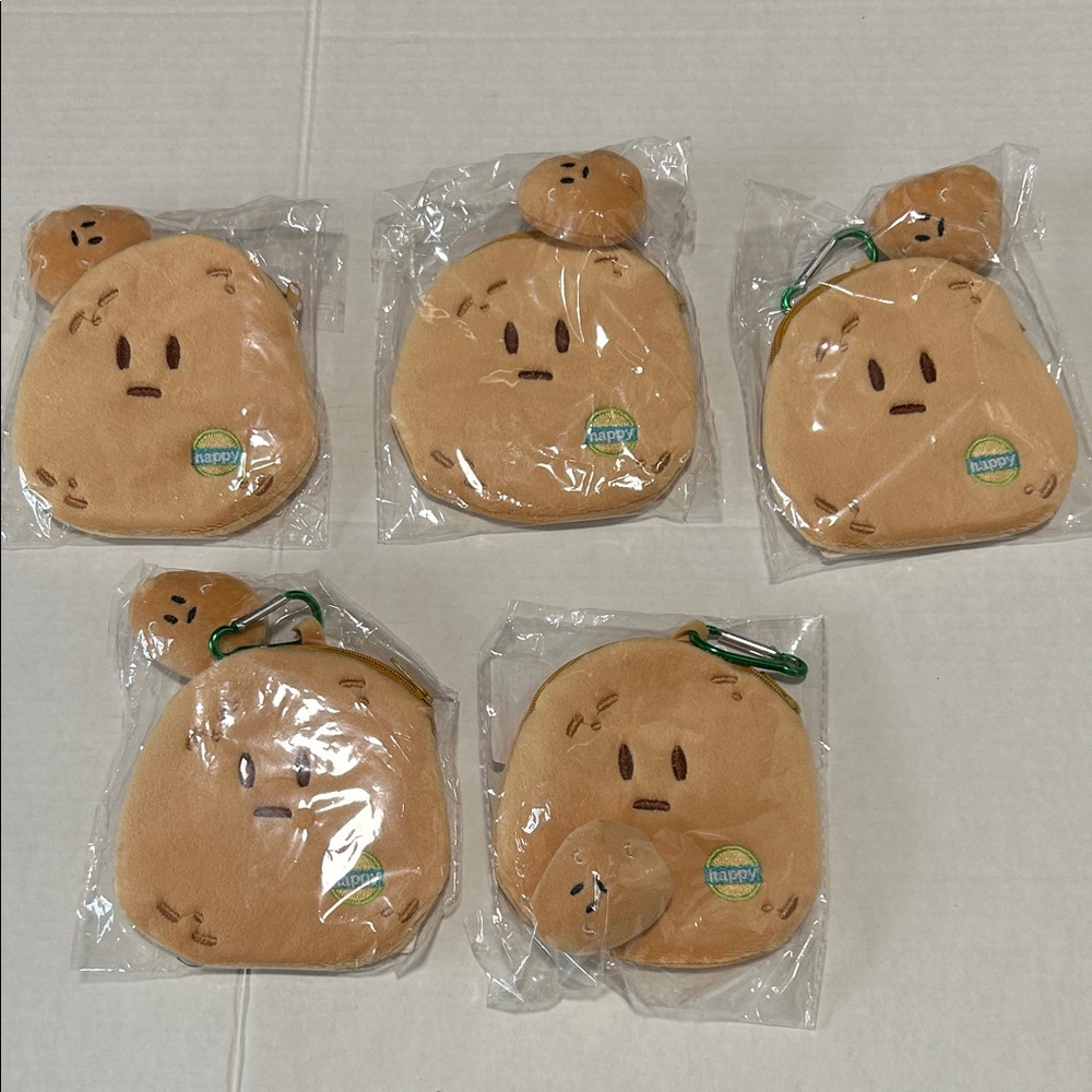 2 pcs. Kawaii Brown Plush Keychain - Adorable Face Pocket Charm (5 Pack)